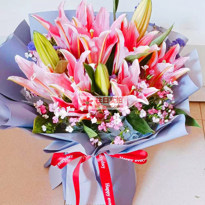 通辽6支香水百合，全家幸福快乐